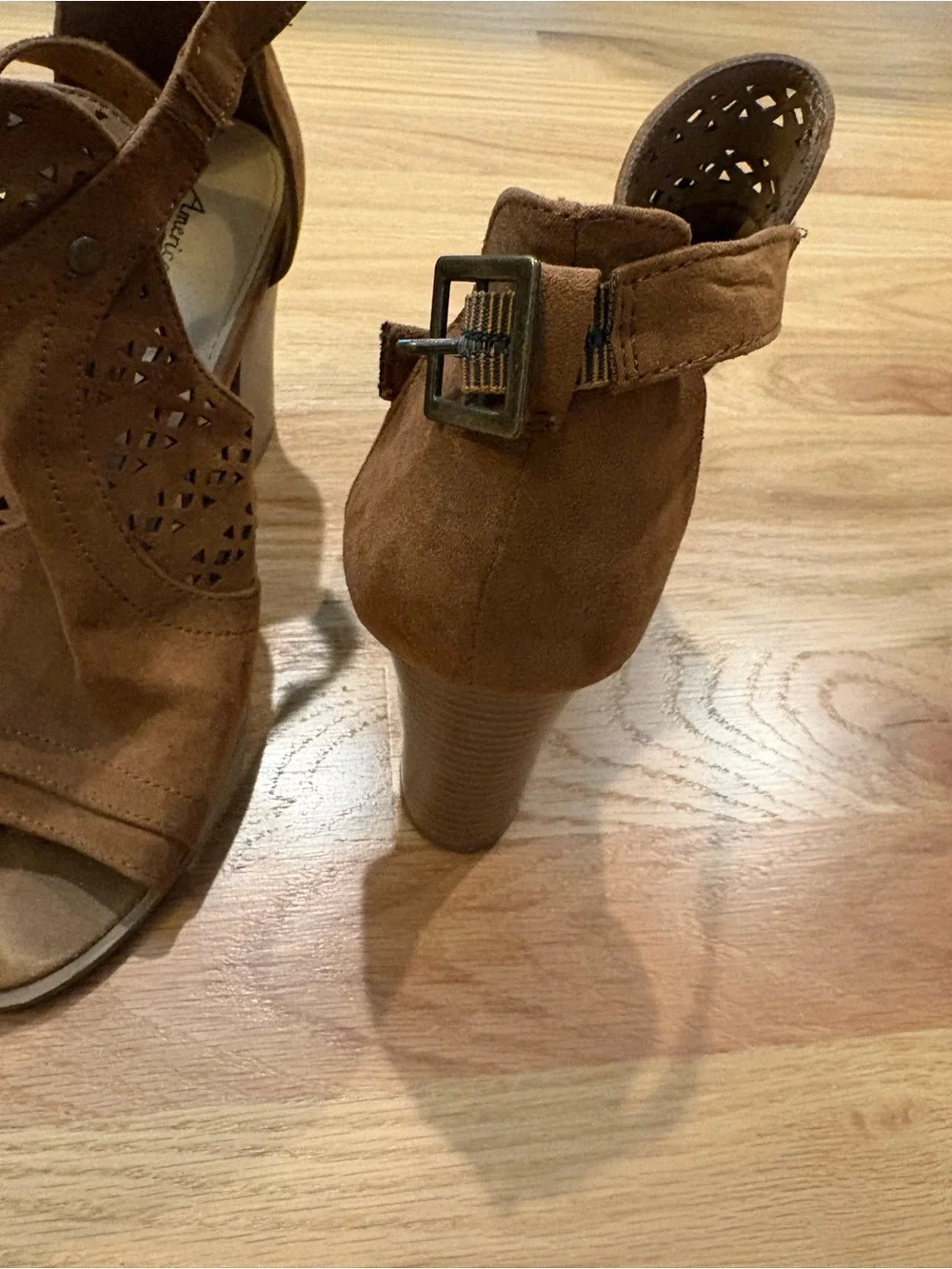 American Eagle Outfitters Tan Suede Laser-Cut Block Heel Sandals